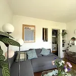 Notre Appartement Vue Sur Les Buttes Chaumont