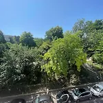 Notre Appartement Vue Sur Les Buttes Chaumont